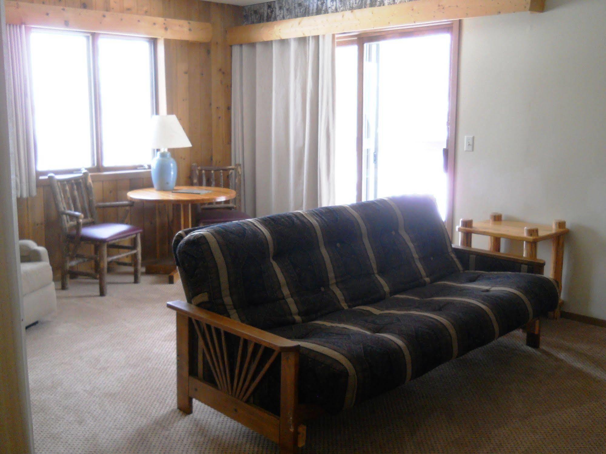 Lakewoods Resort & Golf Namekagon Buitenkant foto