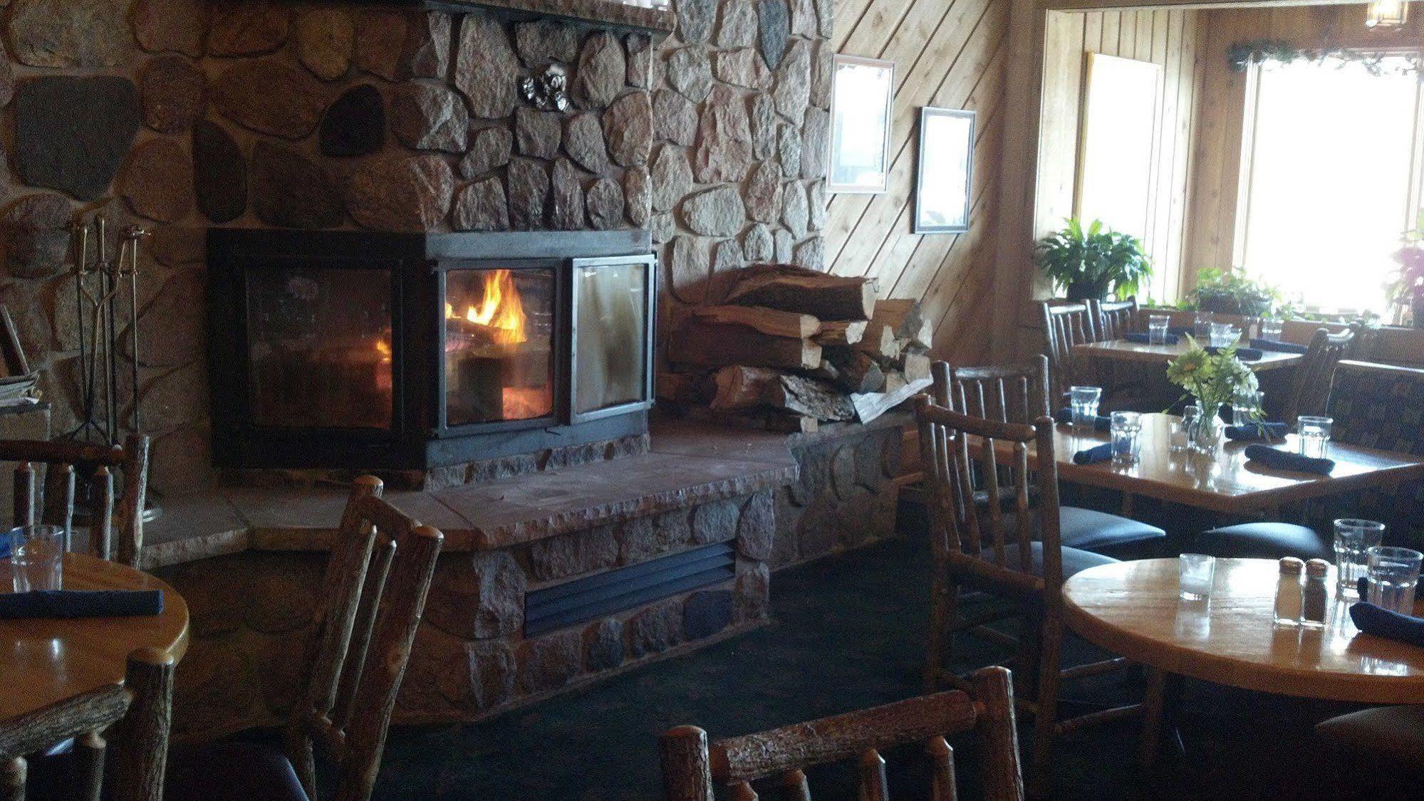 Lakewoods Resort & Golf Namekagon Buitenkant foto